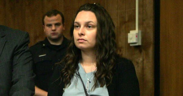 Kristin_Leone.jpg Кристин Леоне (Kristin Leone)