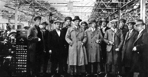 ind_usa.jpg Индустриализация американские специалисты США